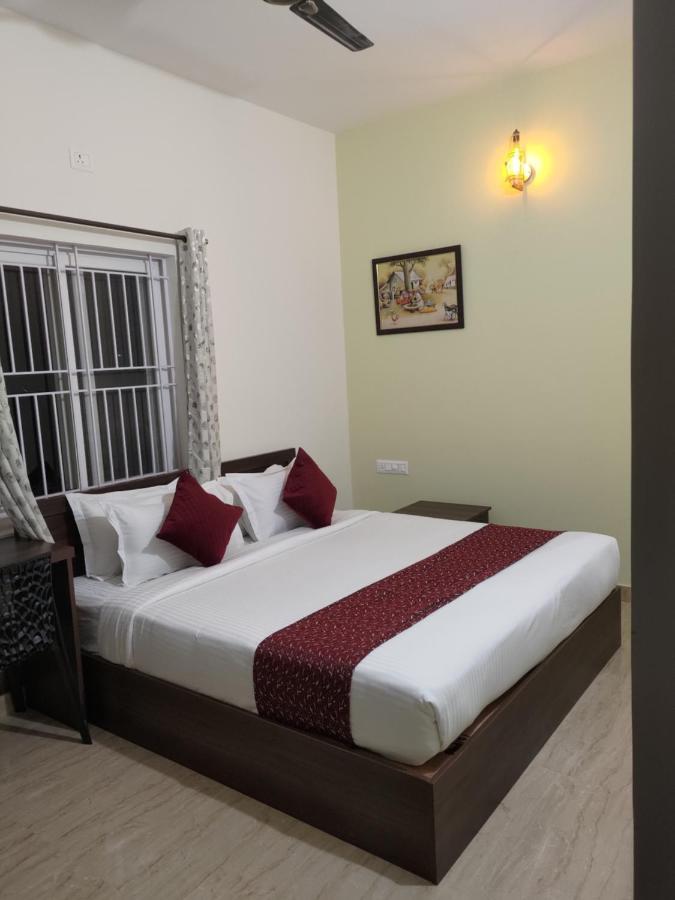 Hotel Bangalore Airport Inn, Near Kempegowda Airport, Airport Pickup & Drop Available 24X7 Devanahalli Exterior photo